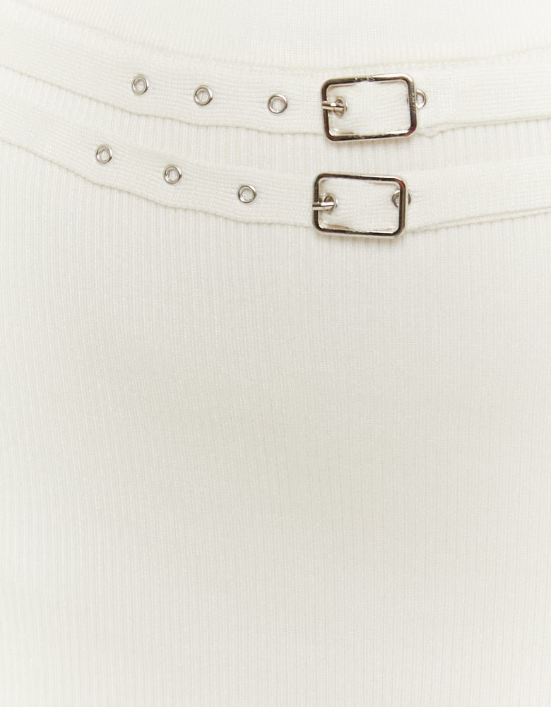 SSHVIORINA-WHI006-11-DETAIL-APLAT-686e28dfeff8e.jpg